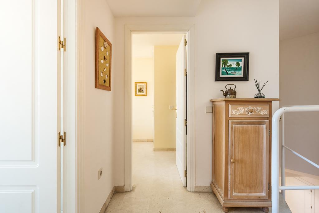 Atico La Marina Apartment Marbella Exterior photo